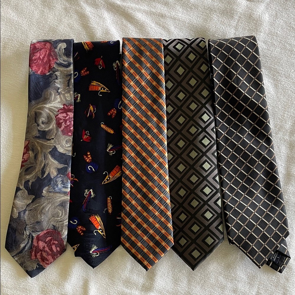 Lot 6 - Set of 5 neckties
